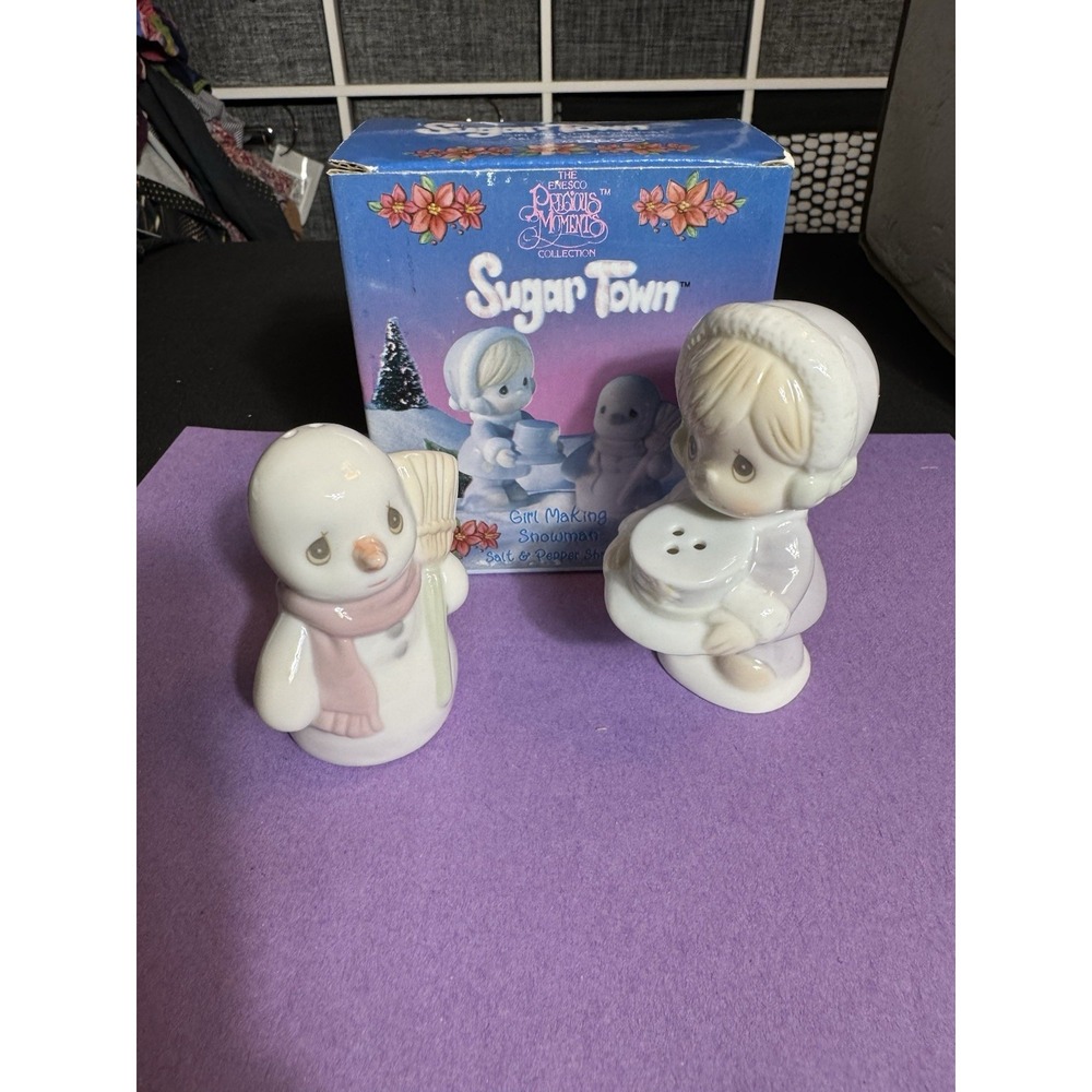 Vintage 1994 Precious Moments Sugar Town Girl with Snowman Figurine 603376